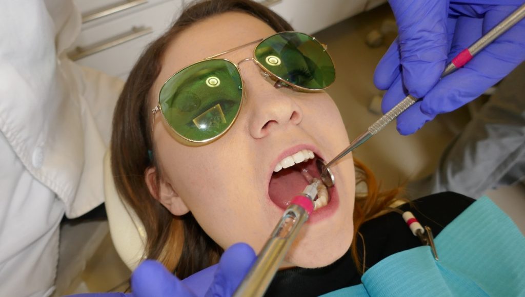 numbing gel for teeth cleaning