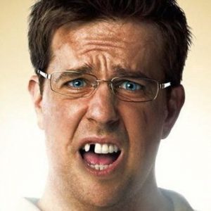 ed helms missing tooth the hangover